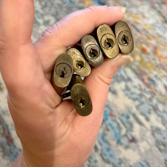 Louis Vuitton luggage lock Authentic vintage brass Necklace Accessory Unpolished - Picture 8 of 11